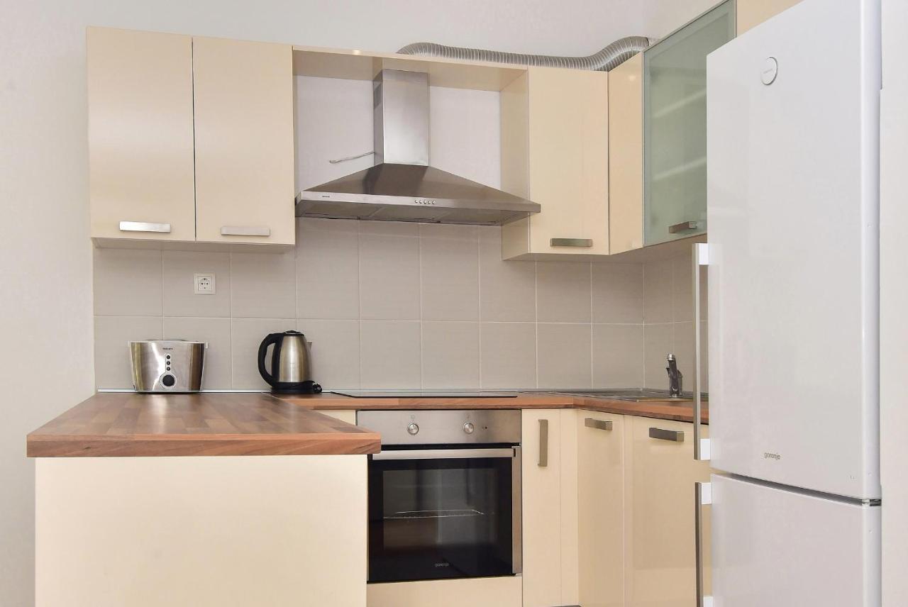 מאקרסקה Sunshine Apartment מראה חיצוני תמונה